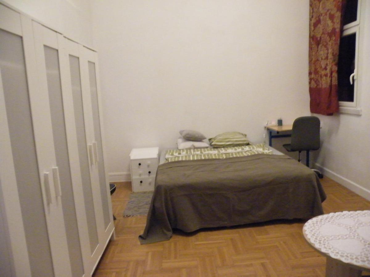 APPARTEMENT F3 -PLAISIR MOINS CHER - Jusqu'a 8Personnes Le Mée-sur-Seine Extérieur photo